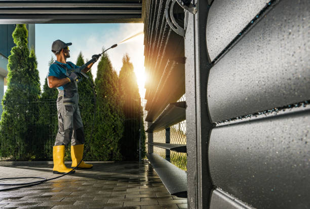 Best Playground Equipment Cleaning  in Diamond Bar, CA